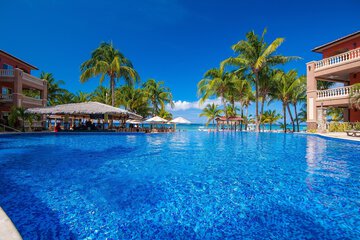 Poolside bar