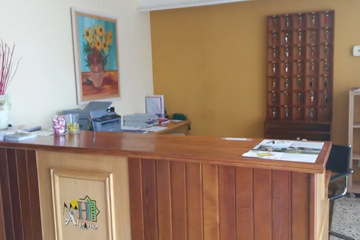 hotel_rooms