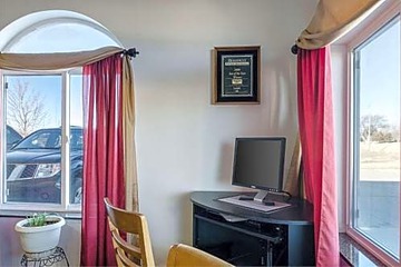 Photo 5