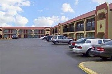 Travelers Inn & Suites Oklahoma City Airport