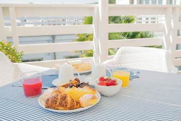 Breakfast meal