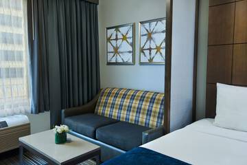 Room 25 of 58