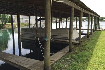 Dock