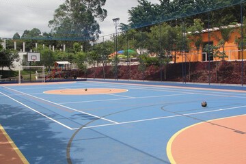 Sport court