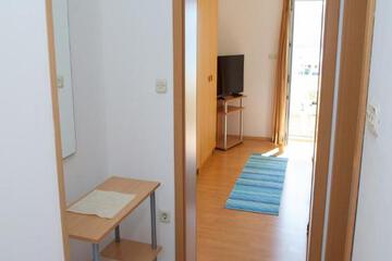 Photo 57