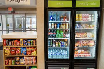 Snack bar