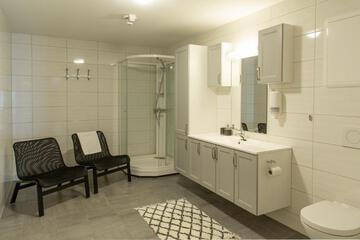 Photo 48