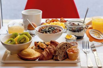 Breakfast meal
