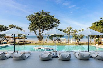 Beach bar