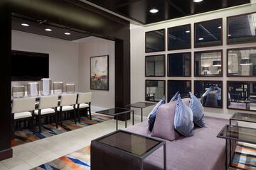 Hotel Interior 8 of 91