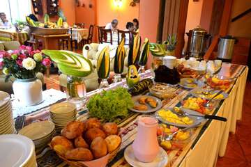 Breakfast area