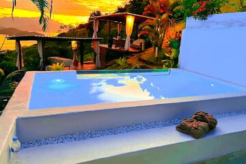 Private pool