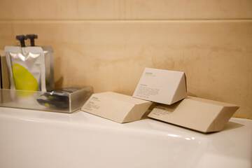 Bathroom amenities