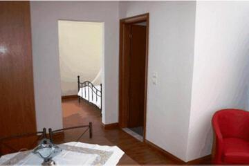 Photo 100