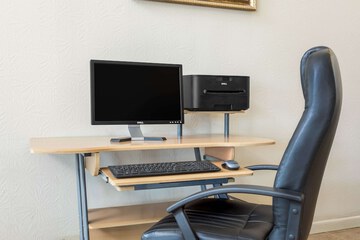 Business Center 45 of 51