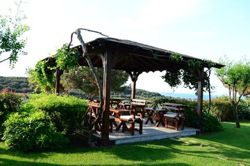Sundeck
