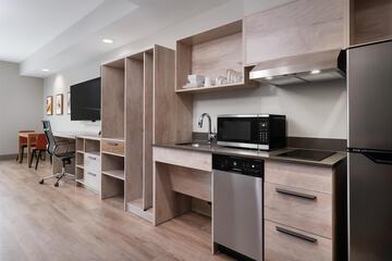 Private kitchenette