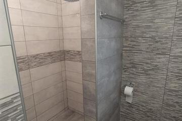 Photo 51