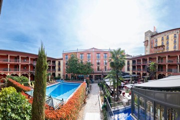 Courtyard