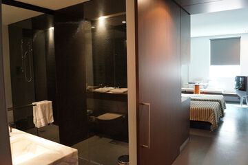 Bathroom shower