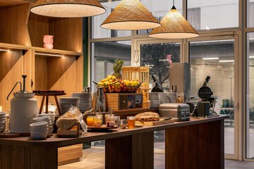 Breakfast area
