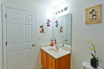 Bathroom sink