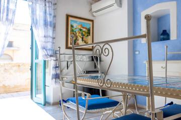 Photo 35