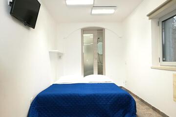 Photo 38