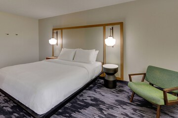 Room 14 of 48