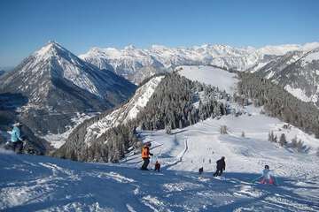 Snow and ski sports