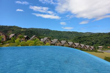 Infinity pool