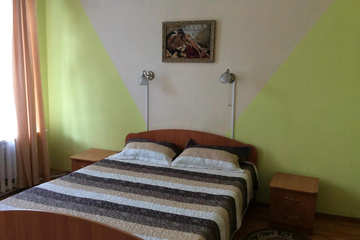 guest_rooms