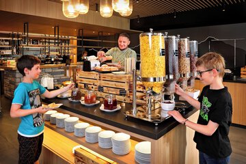 Breakfast buffet