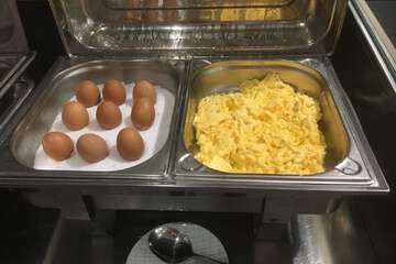 Breakfast buffet