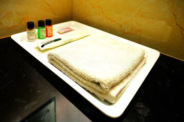 Bathroom amenities