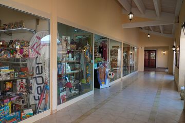 Gift shop