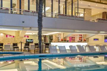 Poolside bar