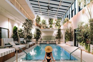 Infinity pool