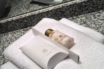 Bathroom amenities