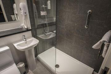 Photo 42