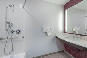 Room 43 of 88