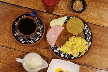 Breakfast meal