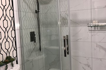 Bathroom shower