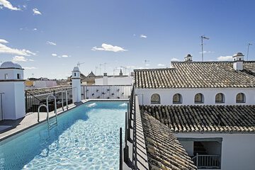 Rooftop pool