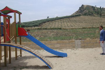 Children's play area - outdoor