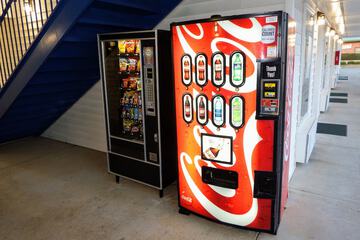 Vending machine