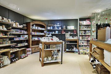 Gift shop