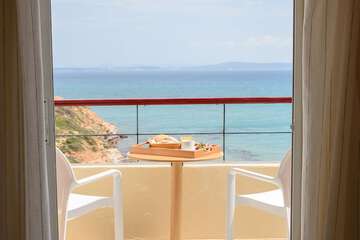 Beach/ocean view