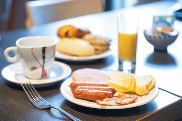 Breakfast meal