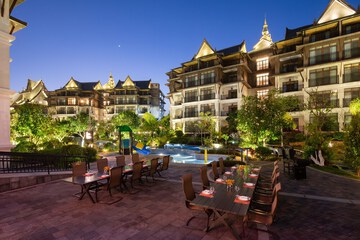 Courtyard